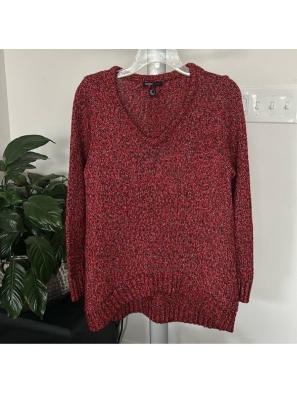 Mango Knit Pullover Sweater Sz M Red High Low V Neck New